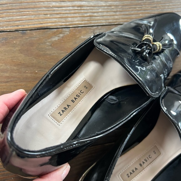 Zara Basic Glossy Black Patent Leather Tassel Loafers - Picture 4 of 8